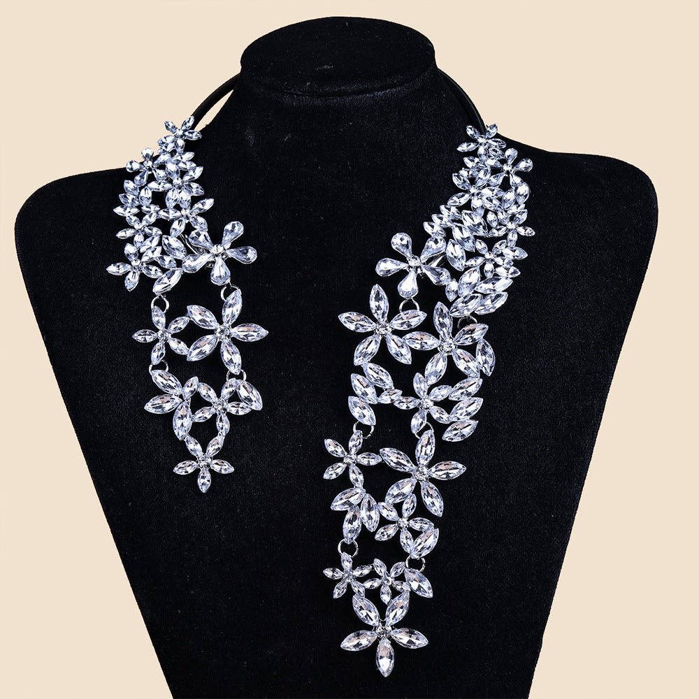 flower-statement-necklace-733588.jpg