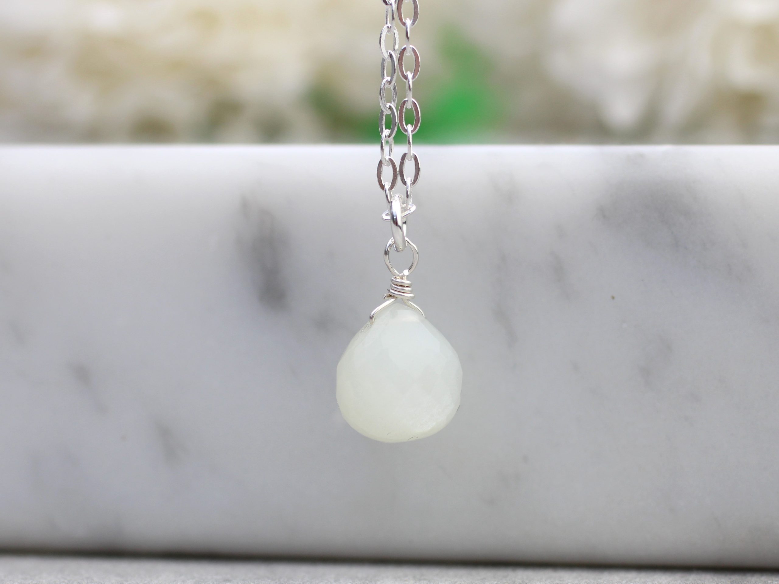 moonstonegemstonenecklace.jpg