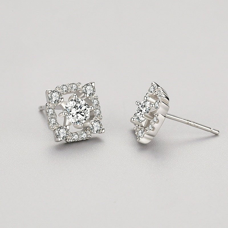 sterling-silver-diamond-stud-earrings-488918.jpg